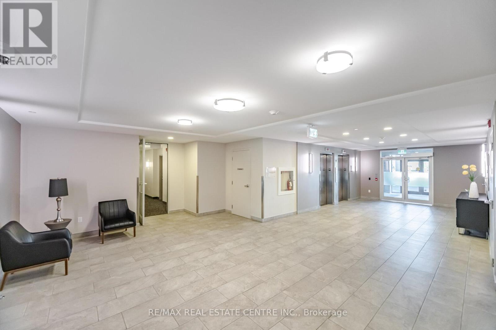 513 - 830 Megson Terrace, Milton, Ontario  L9T 9M7 - Photo 5 - W13246636