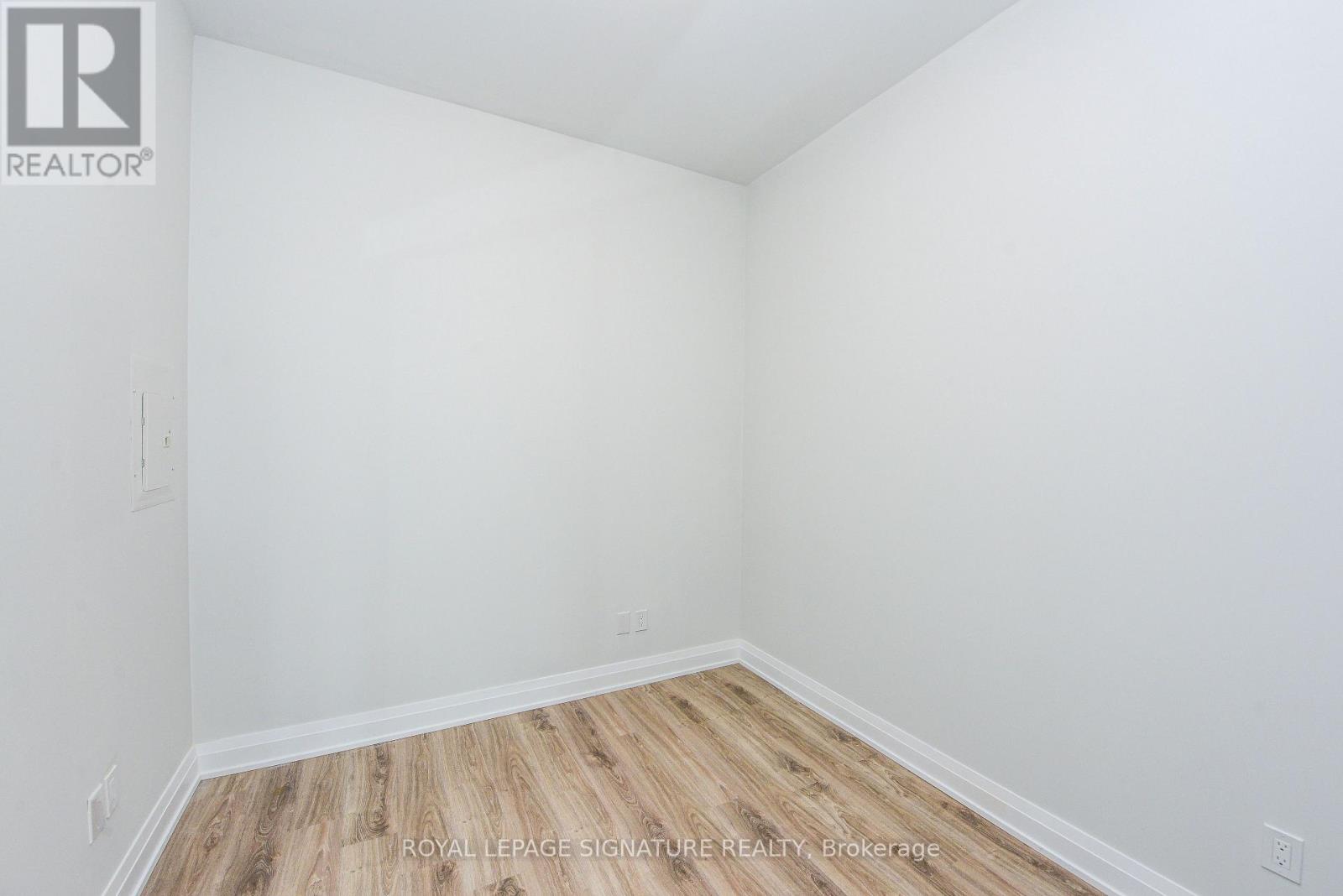 508 - 430 Square One Drive E, Mississauga, Ontario  L5B 0L6 - Photo 26 - W13246638