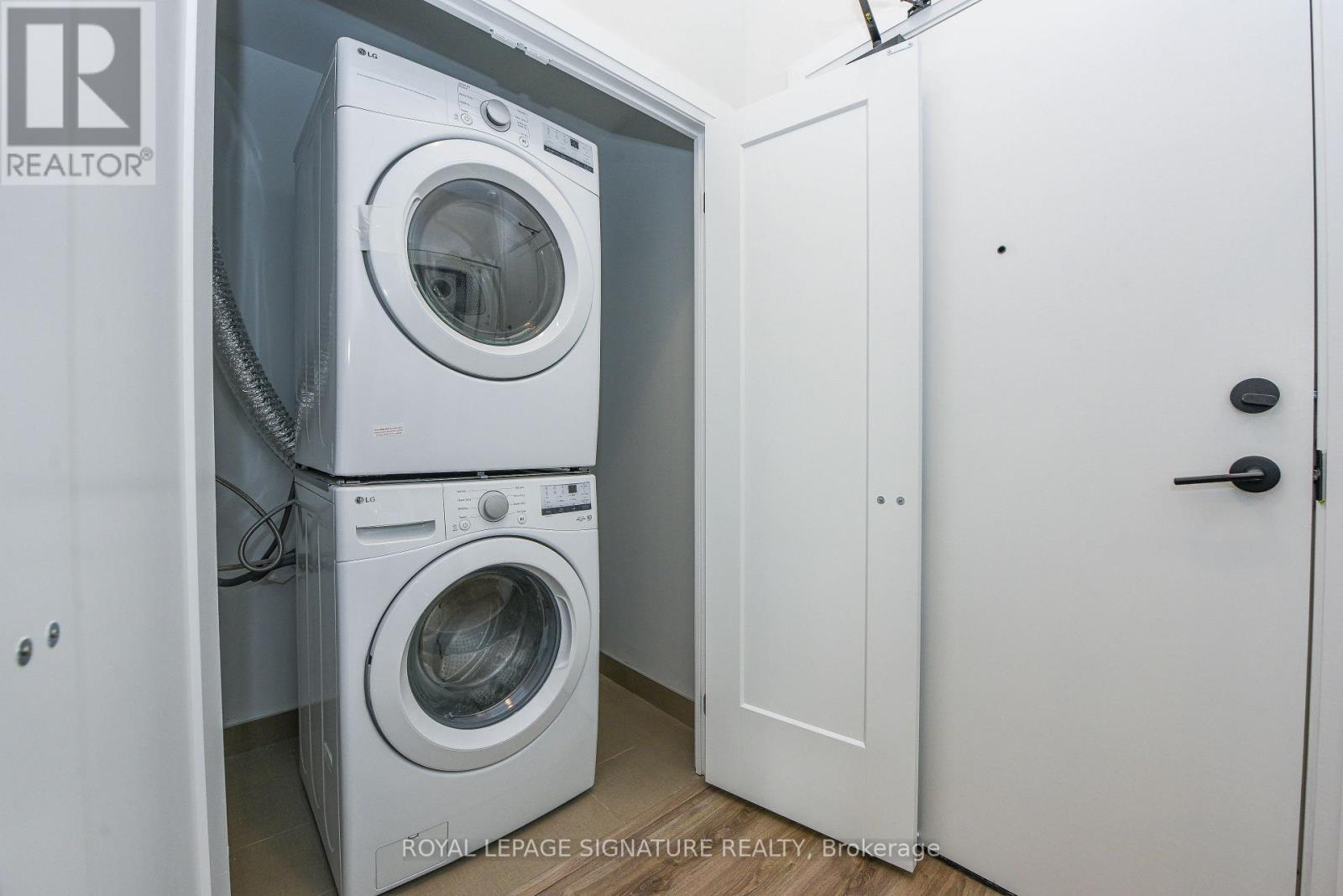 508 - 430 Square One Drive E, Mississauga, Ontario  L5B 0L6 - Photo 29 - W13246638