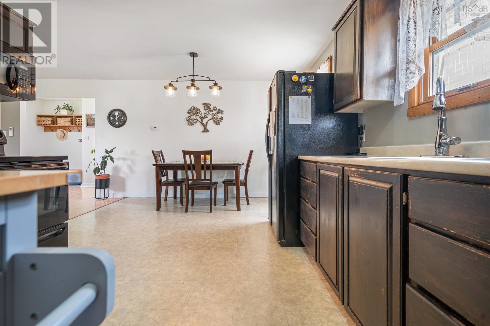 155 Cedar Street, Pictou, Nova Scotia  B0K 1H0 - Photo 14 - 202613289