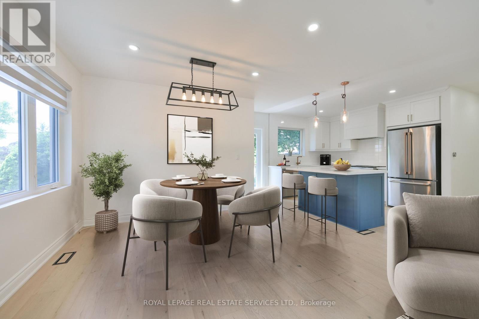 18 Celestine Drive, Toronto, Ontario  M9R 3N1 - Photo 11 - W13242172