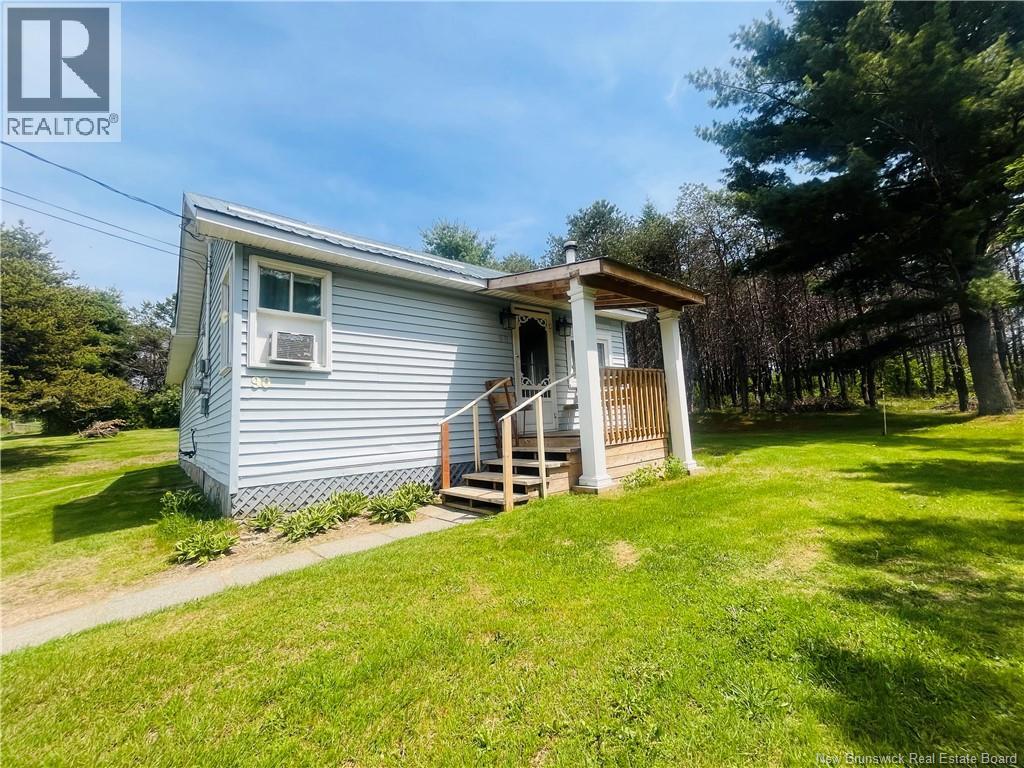 90 Northwest Road, Sunny Corner