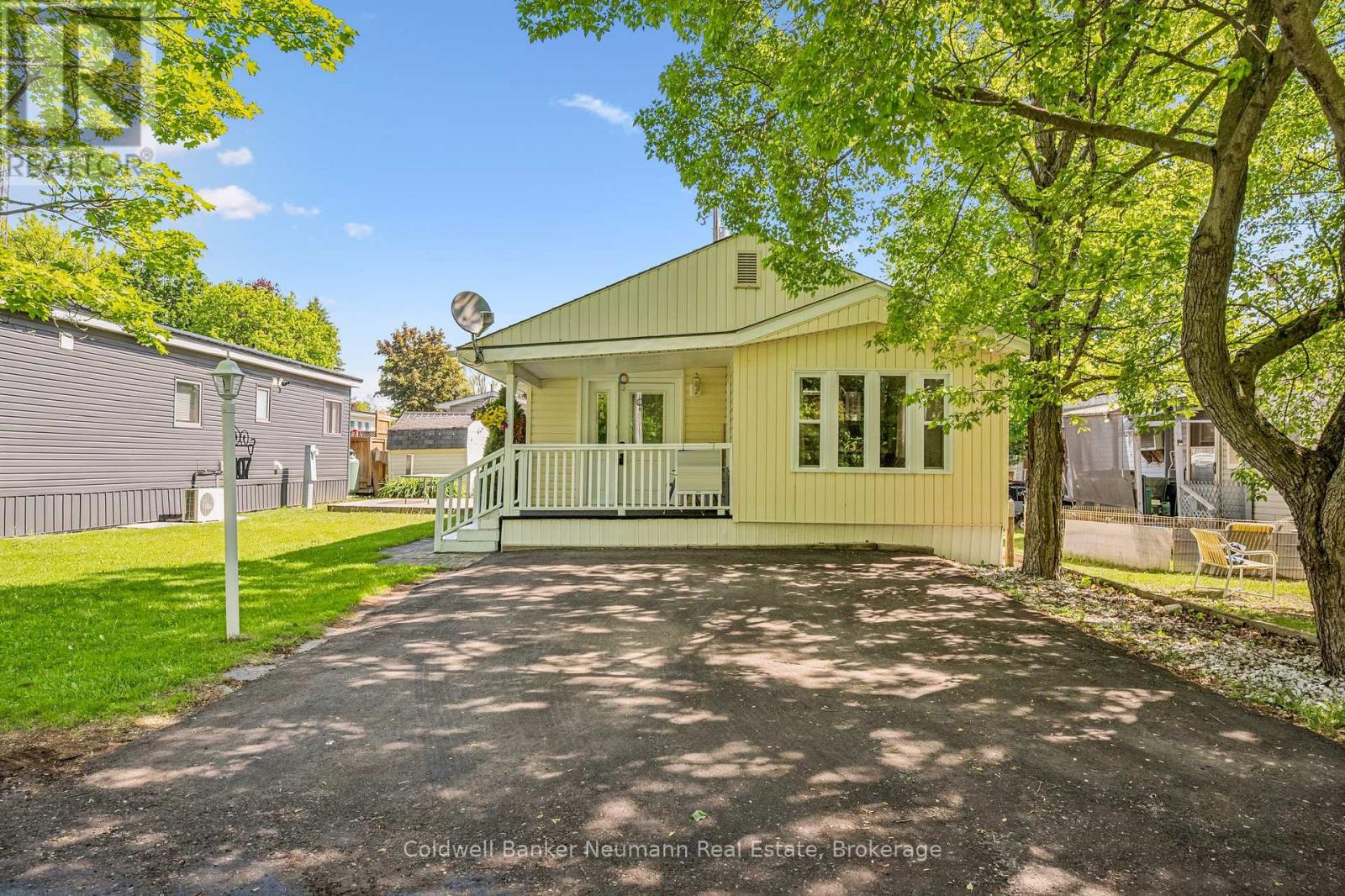 407 TEAK TRAIL, Centre Wellington, Ontario