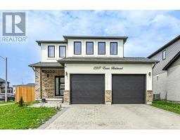 2227 EVANS BOULEVARD, London South, Ontario