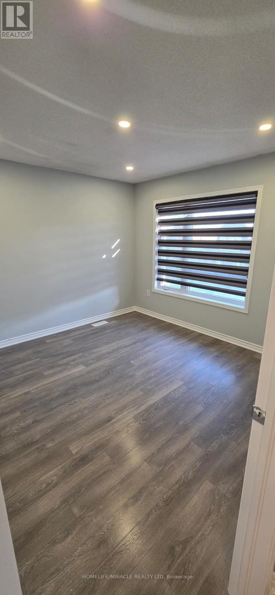11 Circus Crescent, Brampton, Ontario  L7A 5E3 - Photo 5 - W13104990