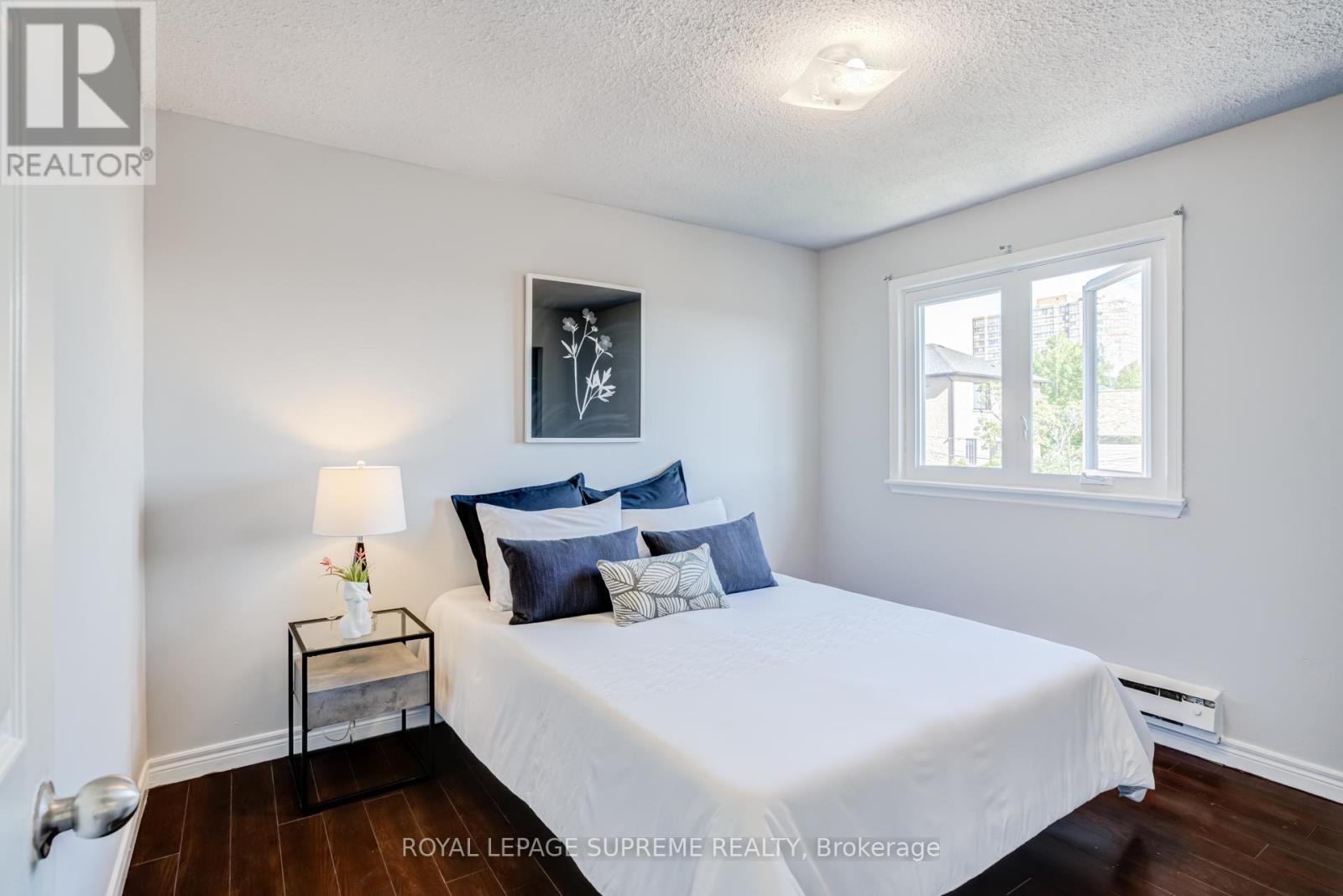 45 Beechborough Avenue, Toronto, Ontario  M6M 1Z2 - Photo 27 - W13241934