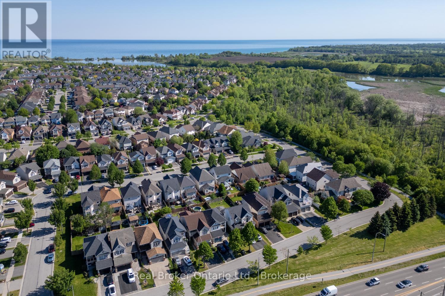 41 Havenwood Place, Whitby, Ontario  L1N 9V6 - Photo 5 - E13246820