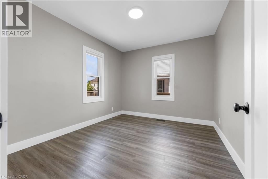 19 Lyons Avenue, Welland, Ontario  L3B 1L8 - Photo 18 - 40834815