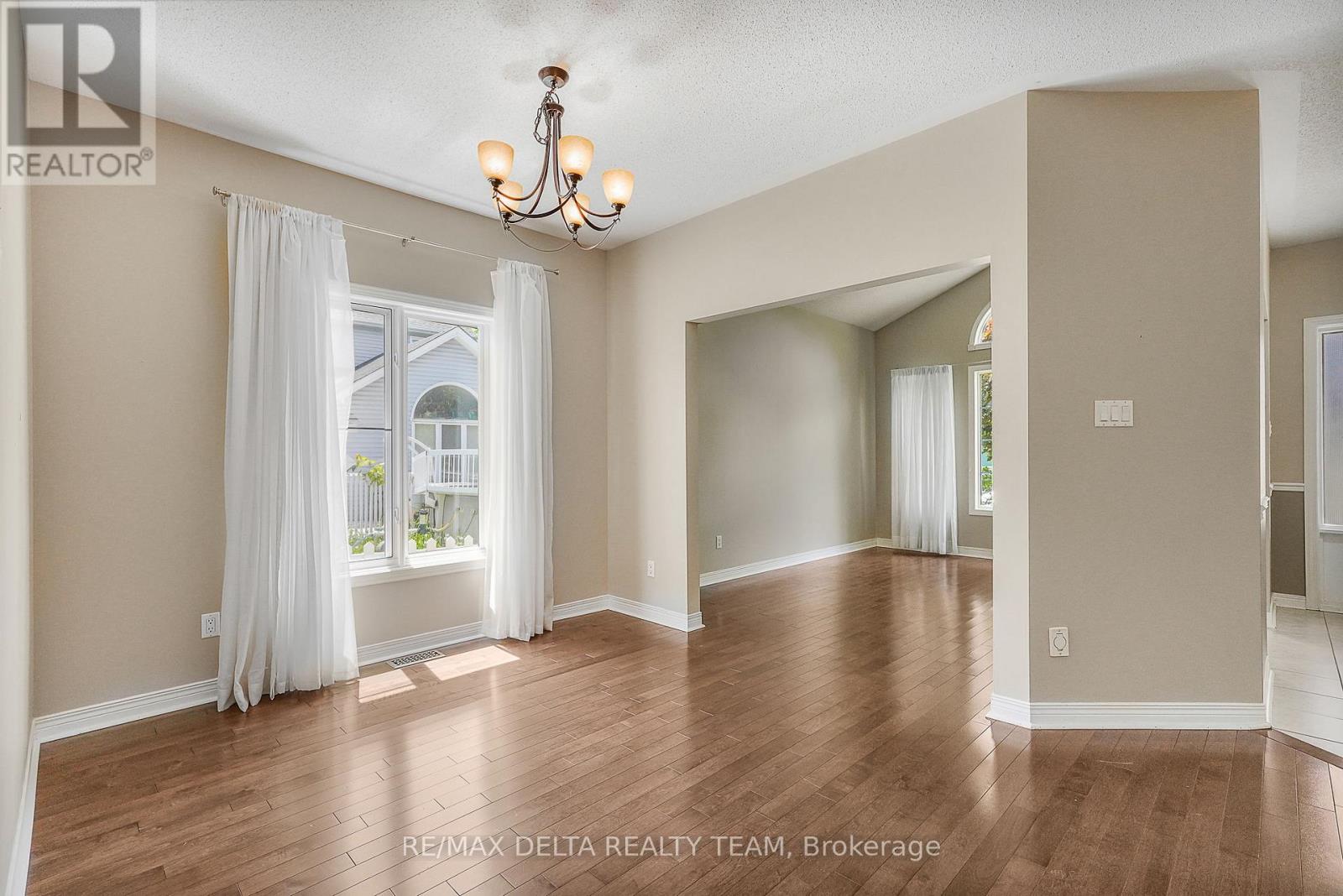 979 Como Crescent, Ottawa, Ontario  K4A 3Z6 - Photo 16 - X13246768