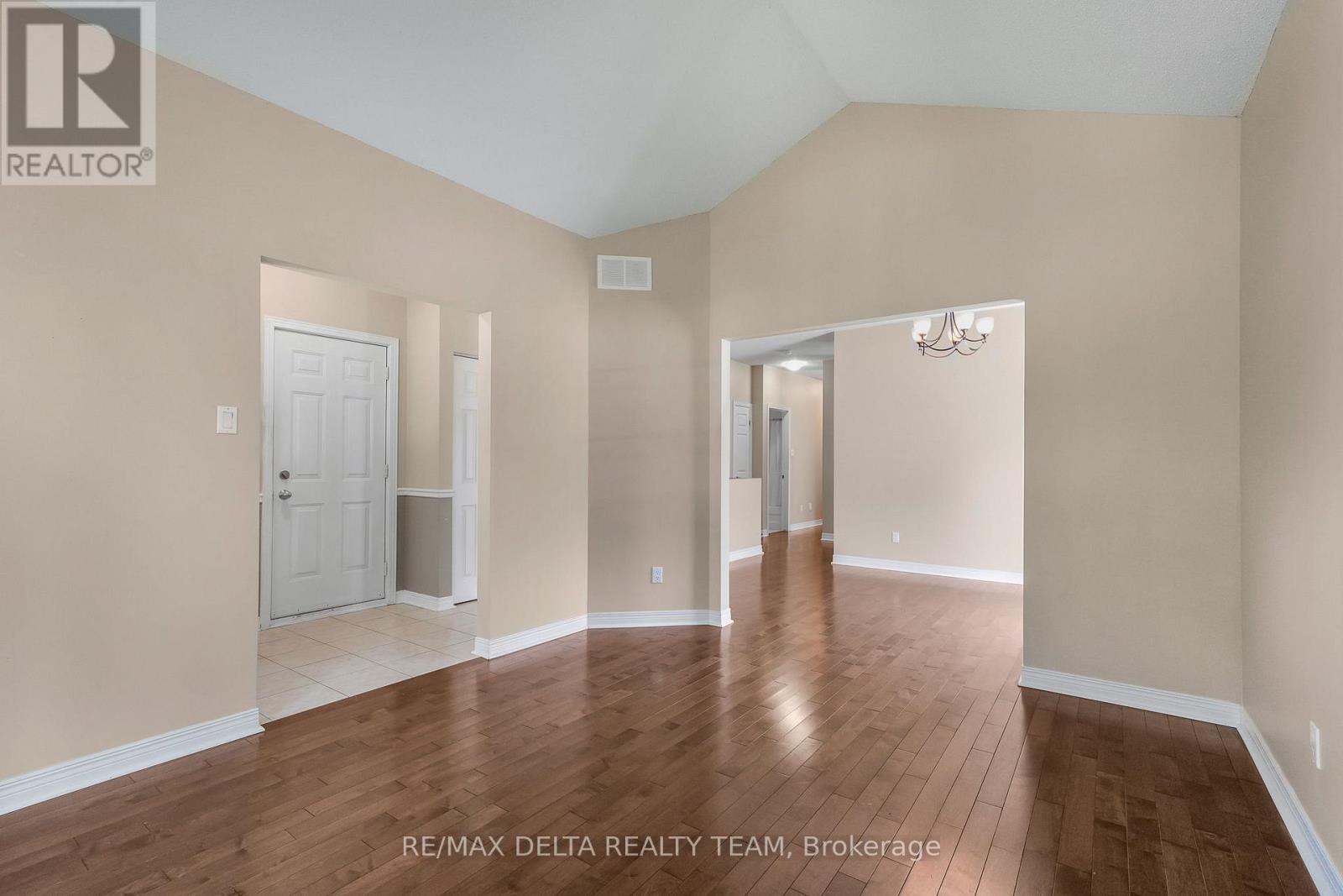 979 Como Crescent, Ottawa, Ontario  K4A 3Z6 - Photo 17 - X13246768