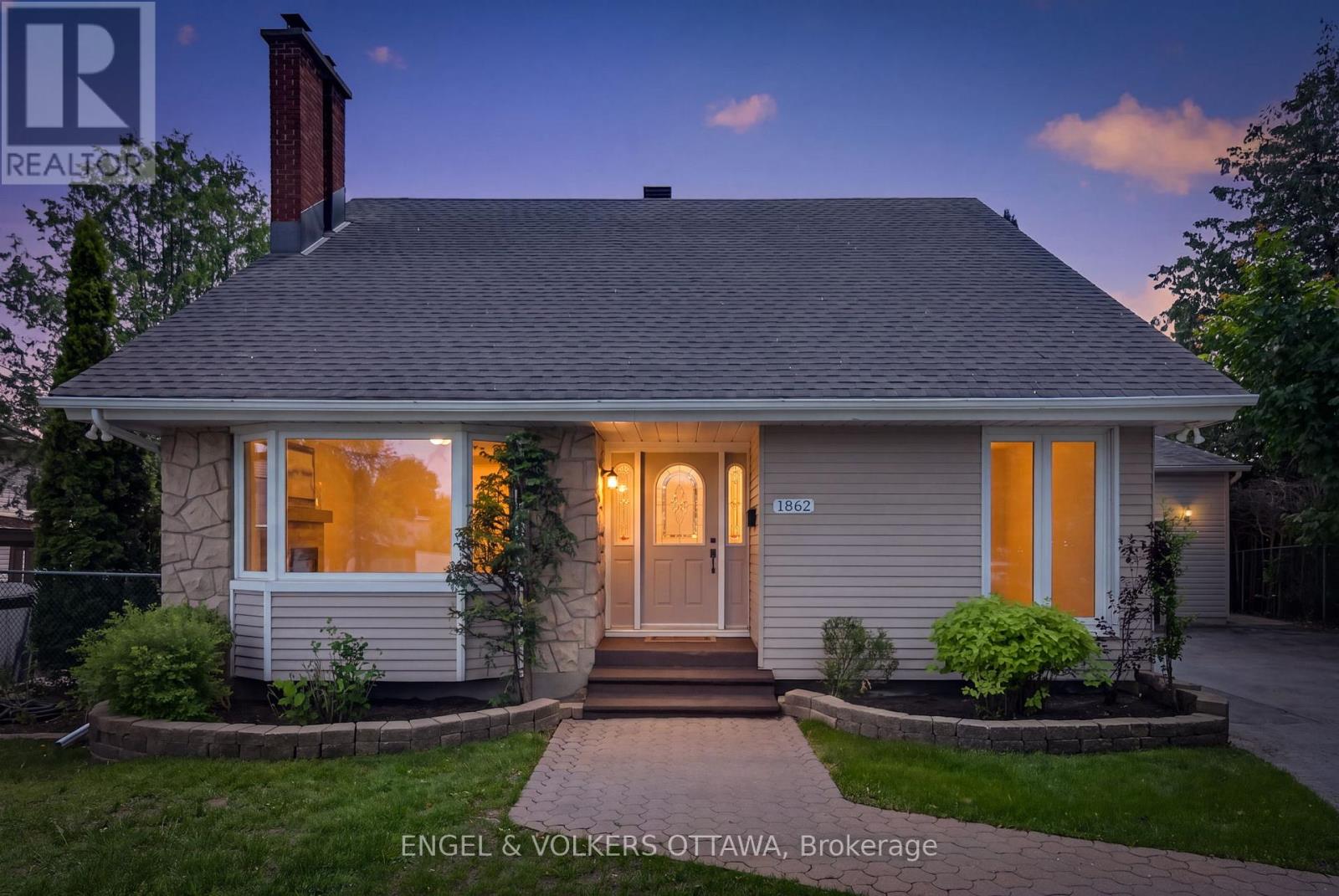 1862 SHAREL DRIVE, Ottawa, Ontario