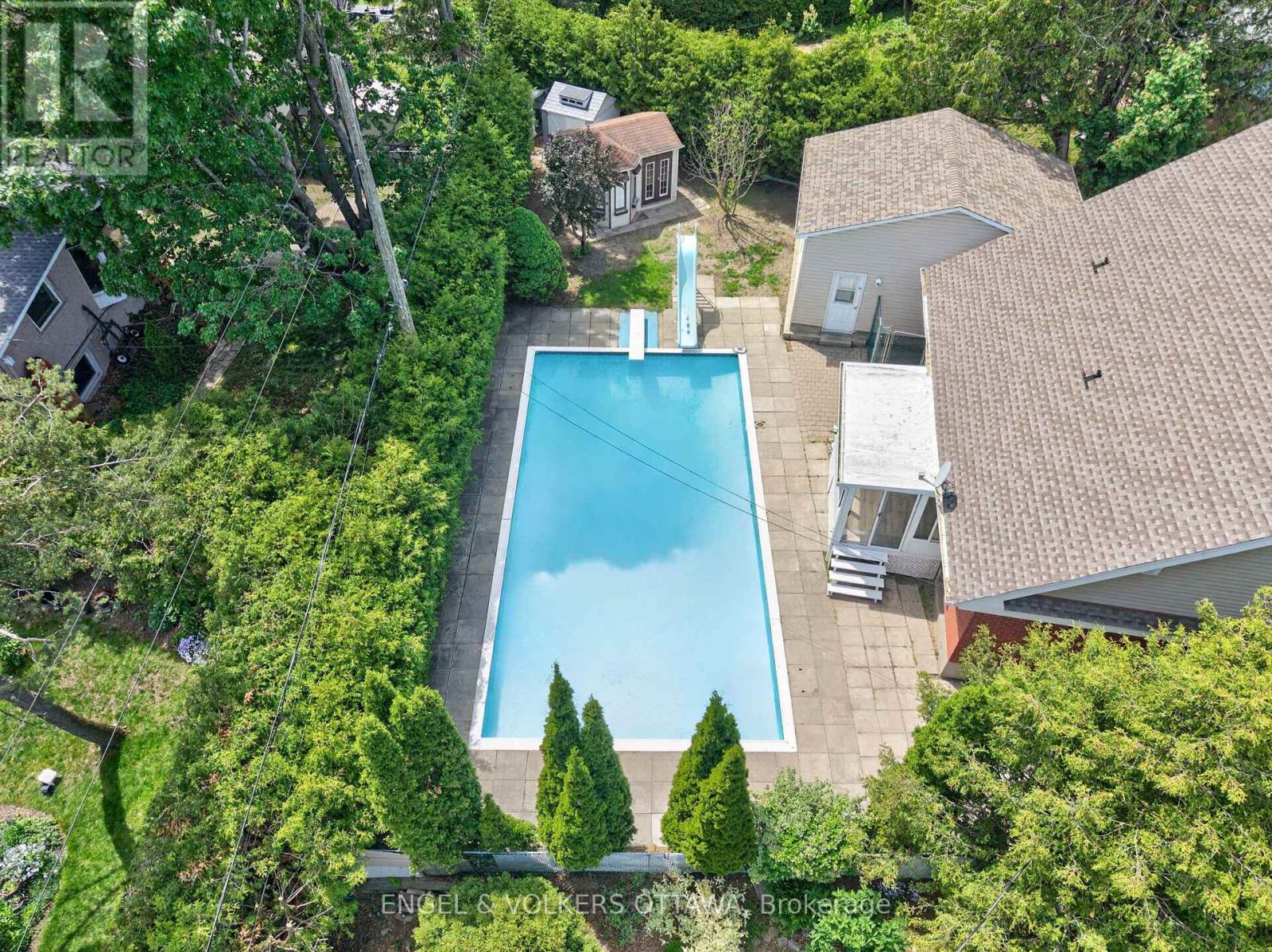 1862 Sharel Drive, Ottawa, Ontario  K1H 6W4 - Photo 28 - X13246818