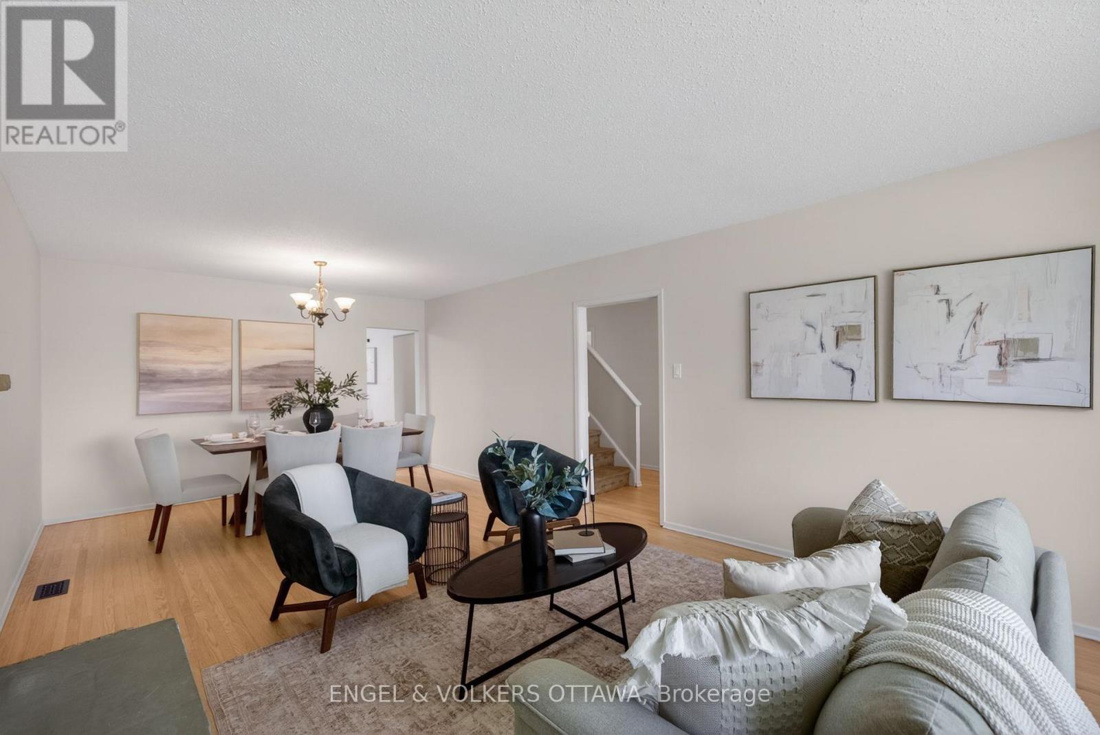 1862 Sharel Drive, Ottawa, Ontario  K1H 6W4 - Photo 5 - X13246818