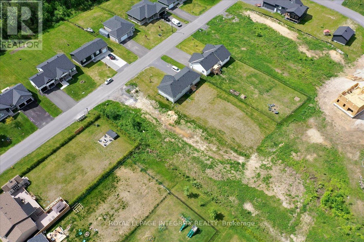 237 Roxanne Street, Clarence-Rockland, Ontario  K0A 1N0 - Photo 12 - X13246824
