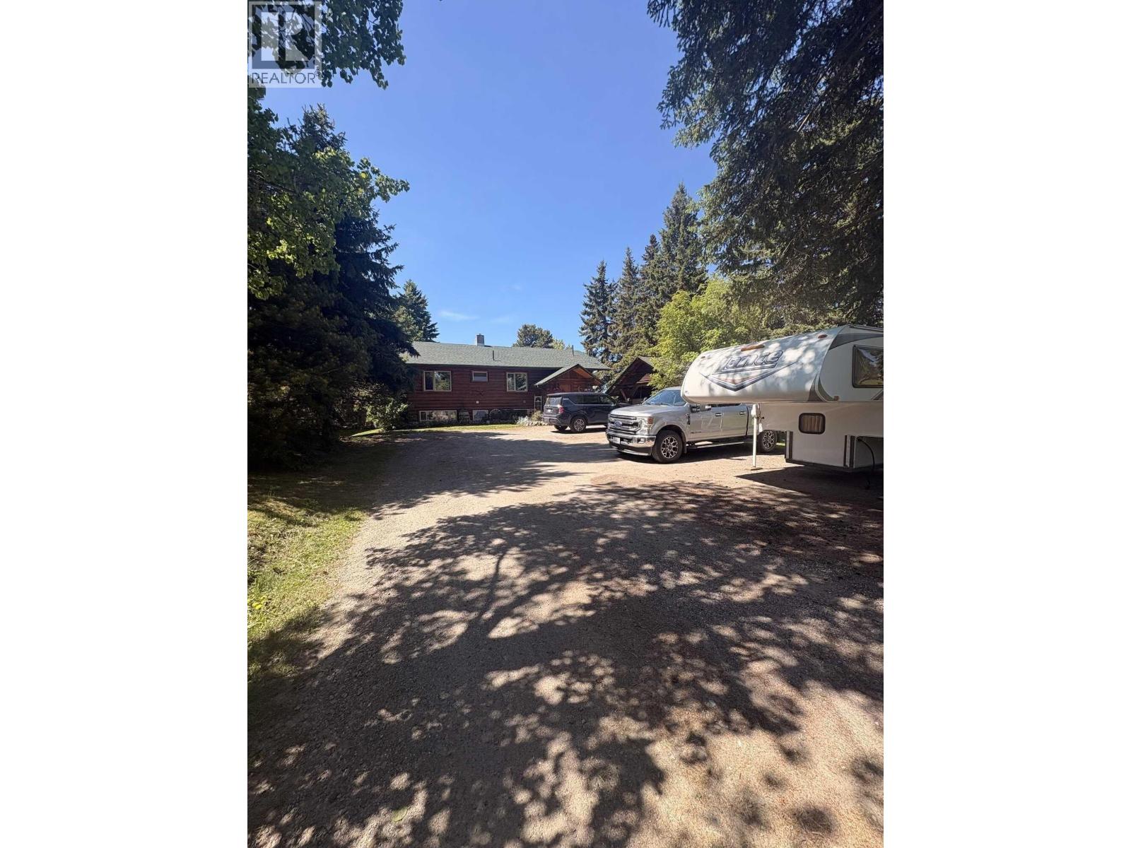 330 Reid Drive, Vanderhoof, British Columbia  V0J 3A2 - Photo 12 - R3132643