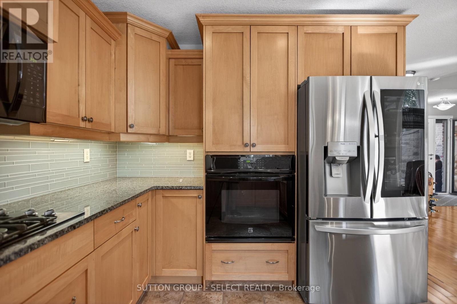 541 Juliana Drive, Strathroy-Caradoc, Ontario  N0L 1W0 - Photo 12 - X13246774
