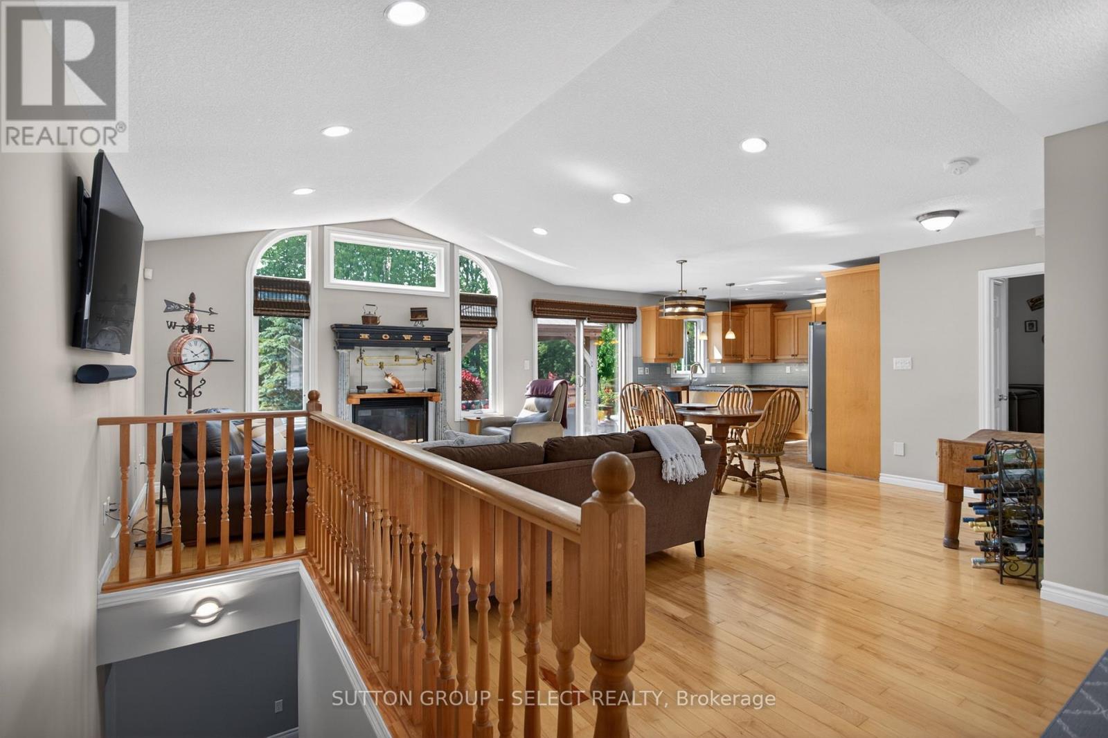 541 Juliana Drive, Strathroy-Caradoc, Ontario  N0L 1W0 - Photo 27 - X13246774