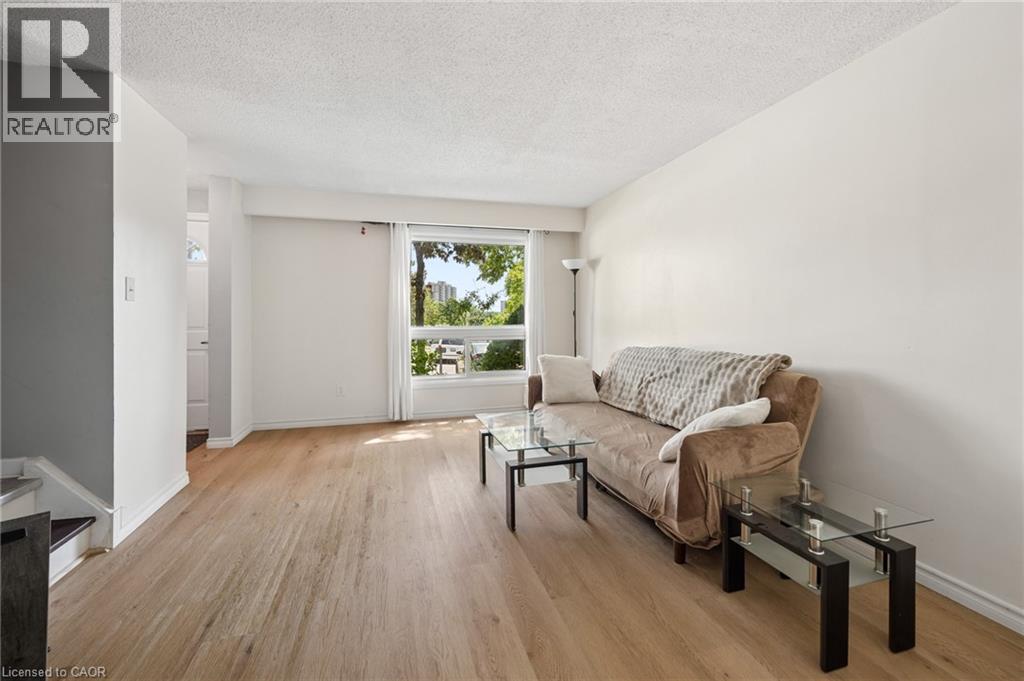 165 Green Valley Drive Unit# 13, Kitchener, Ontario  N2P 1K3 - Photo 7 - 40834708