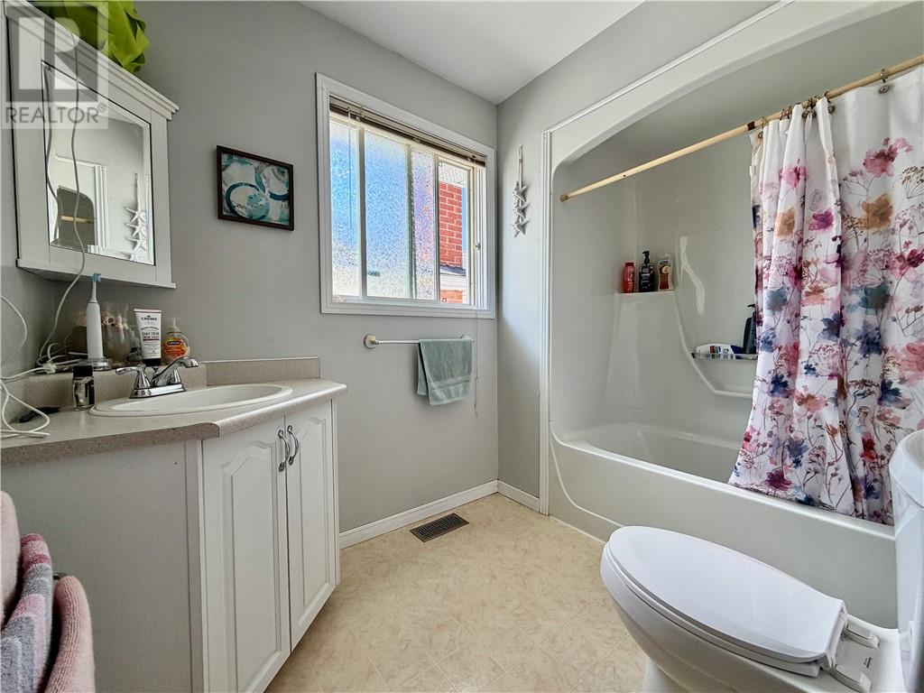 53 Caruso Street, Greater Sudbury, Ontario  P0M 1M0 - Photo 22 - 2128338