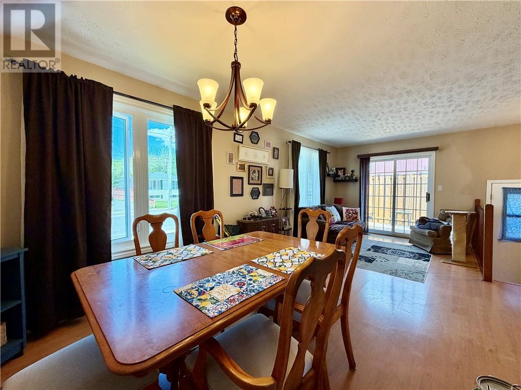 53 Caruso Street, Greater Sudbury, Ontario  P0M 1M0 - Photo 8 - 2128338