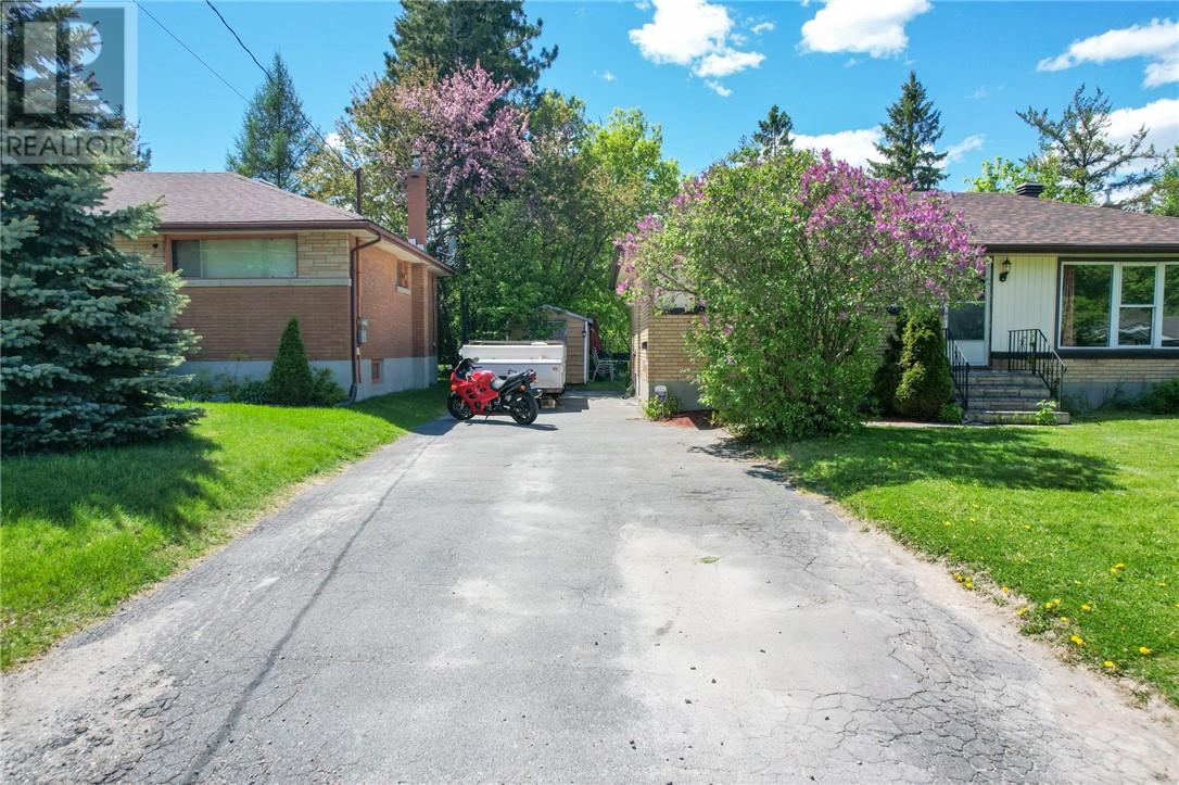 987 Blenheim Avenue, Sudbury, Ontario  P3A 3K7 - Photo 4 - 2128326