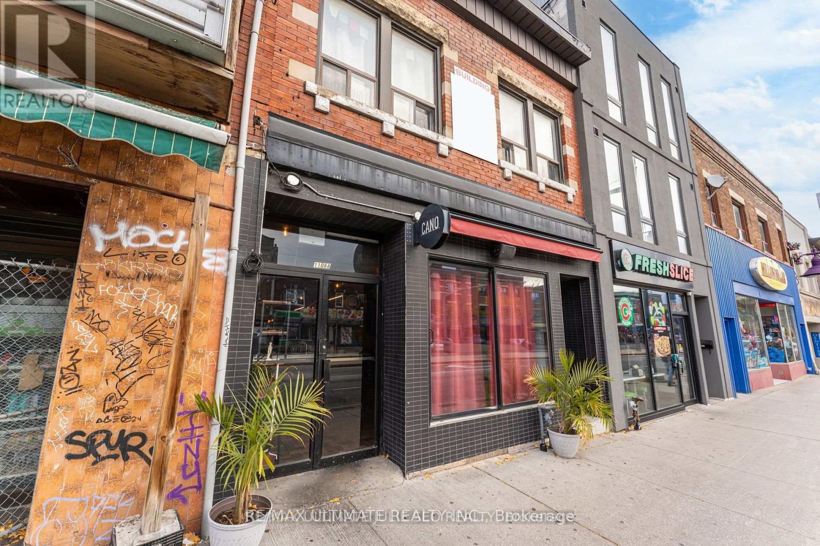 1108 St Clair Avenue W, Toronto, Ontario  M6E 1A7 - Photo 24 - C13143168