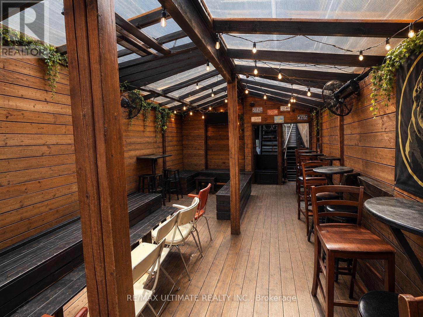 13 Ossington Avenue, Toronto, Ontario  M6J 2Y8 - Photo 9 - C13143428