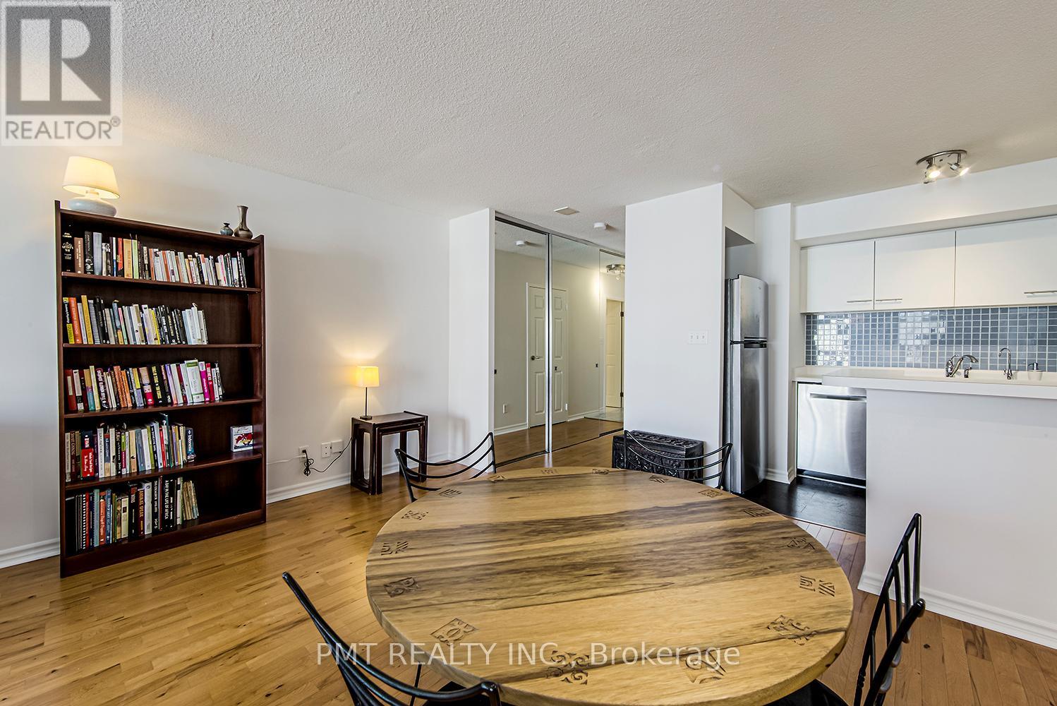 2611 - 25 The Esplanade, Toronto, Ontario  M5E 1W5 - Photo 14 - C13246710