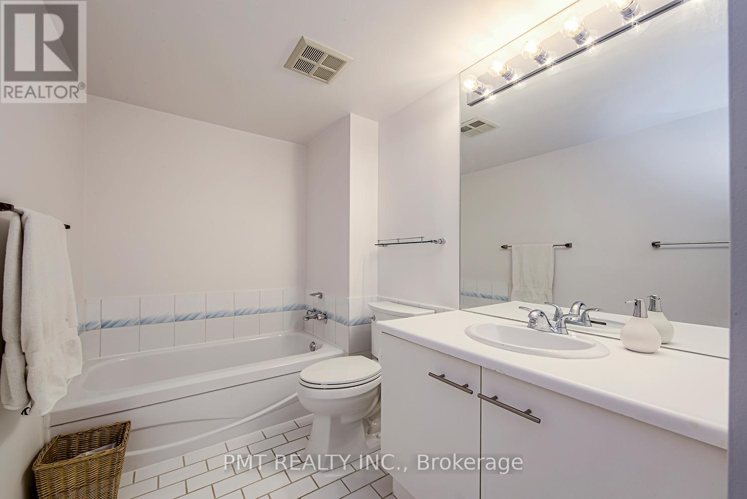 2611 - 25 The Esplanade, Toronto, Ontario  M5E 1W5 - Photo 28 - C13246710