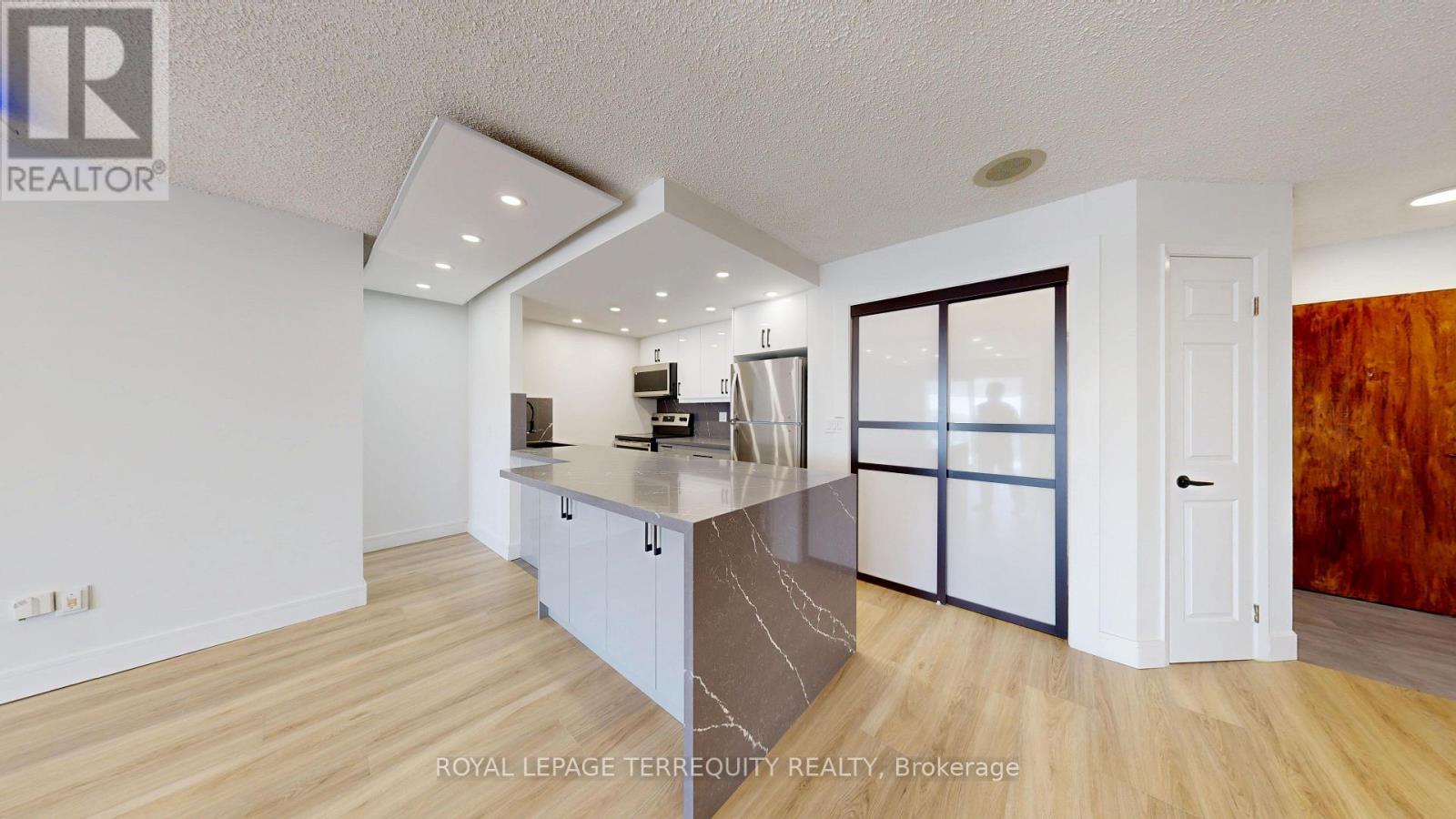 3102 - 7 Concorde Place, Toronto, Ontario  M3C 3N4 - Photo 10 - C13246728