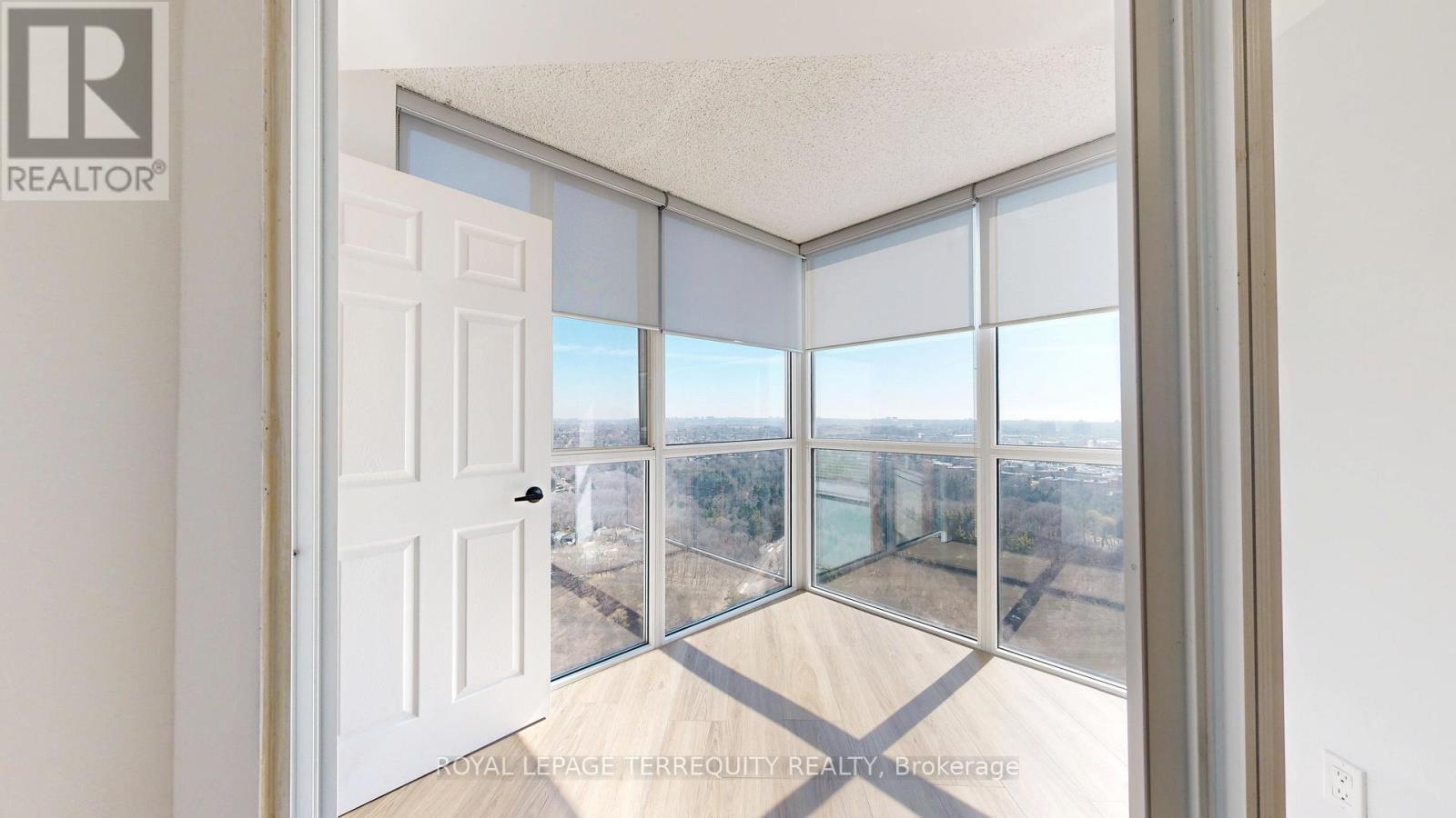 3102 - 7 Concorde Place, Toronto, Ontario  M3C 3N4 - Photo 12 - C13246728