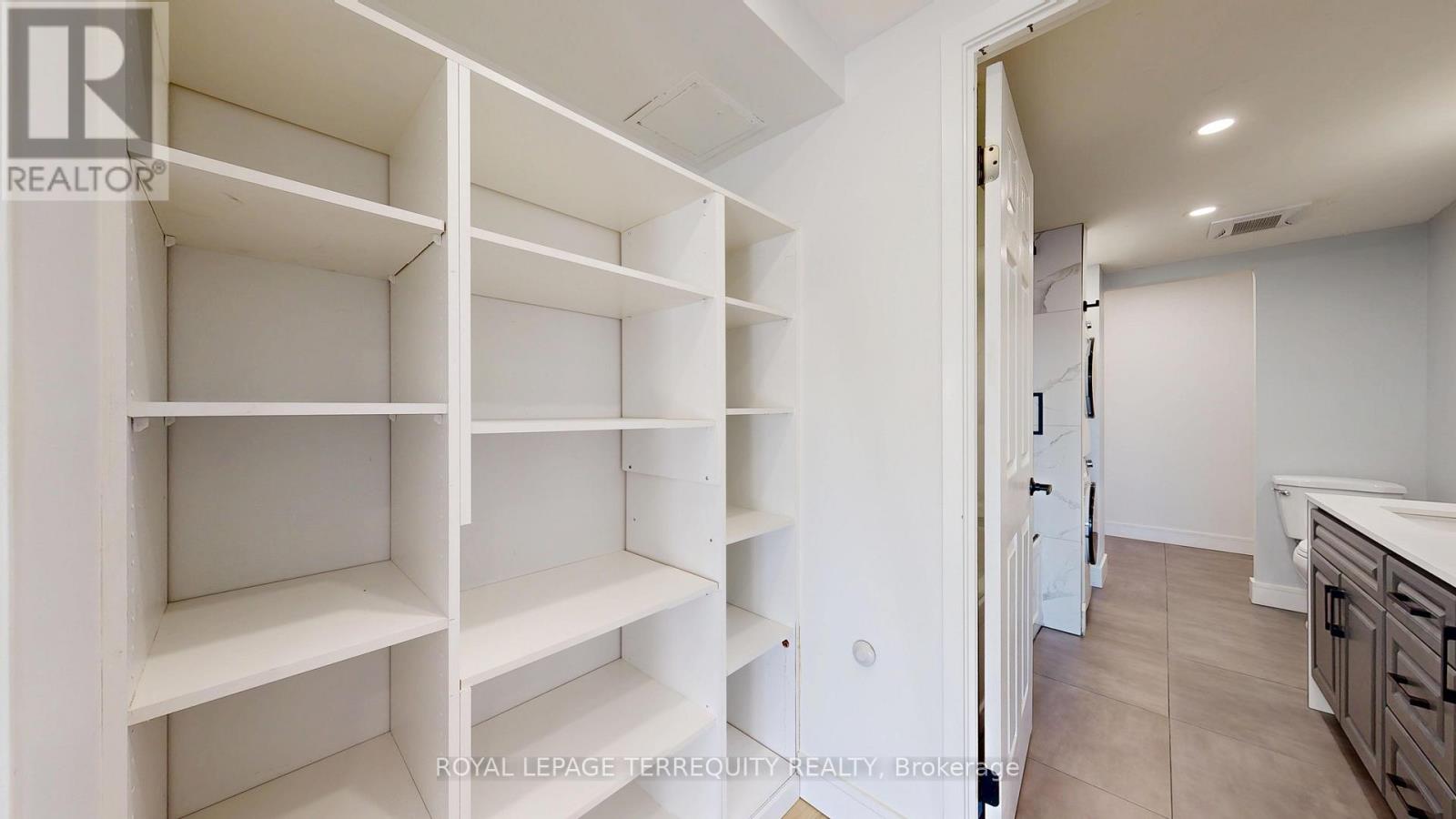 3102 - 7 Concorde Place, Toronto, Ontario  M3C 3N4 - Photo 17 - C13246728