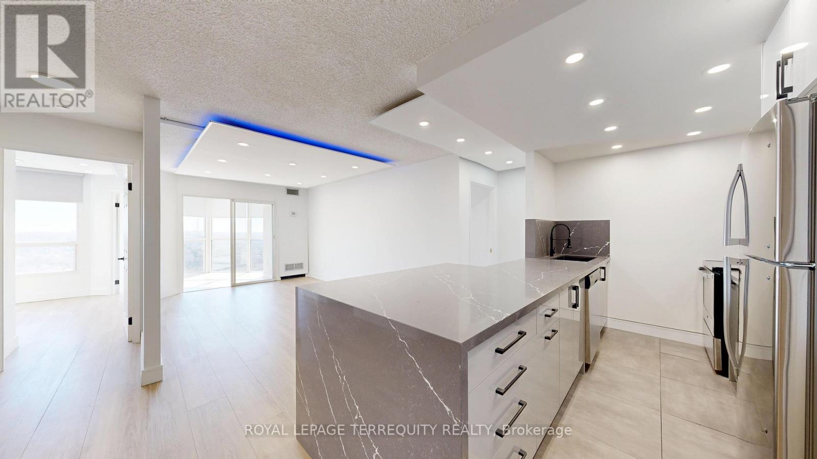 3102 - 7 Concorde Place, Toronto, Ontario  M3C 3N4 - Photo 5 - C13246728