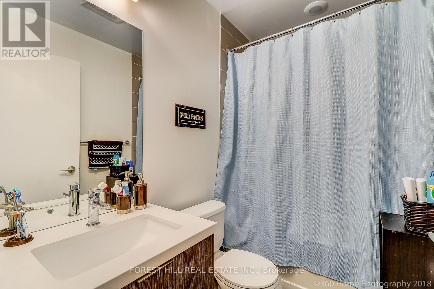 202 - 109 OSSINGTON AVENUE Toronto (Trinity-Bellwoods), ON M6J 0G1