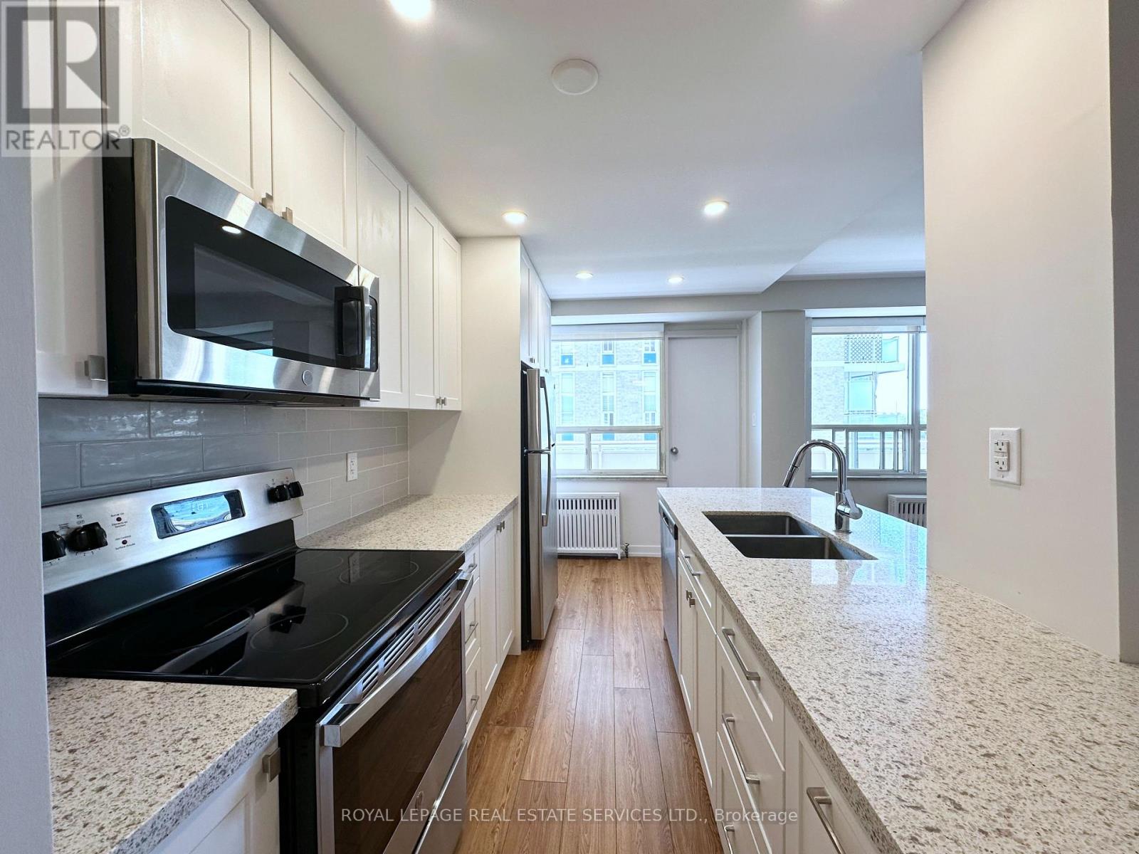 706 - 565 Avenue Road, Toronto, Ontario  M4V 2J9 - Photo 4 - C13246742