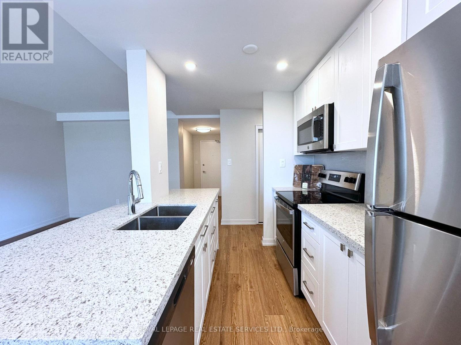 706 - 565 Avenue Road, Toronto, Ontario  M4V 2J9 - Photo 5 - C13246742