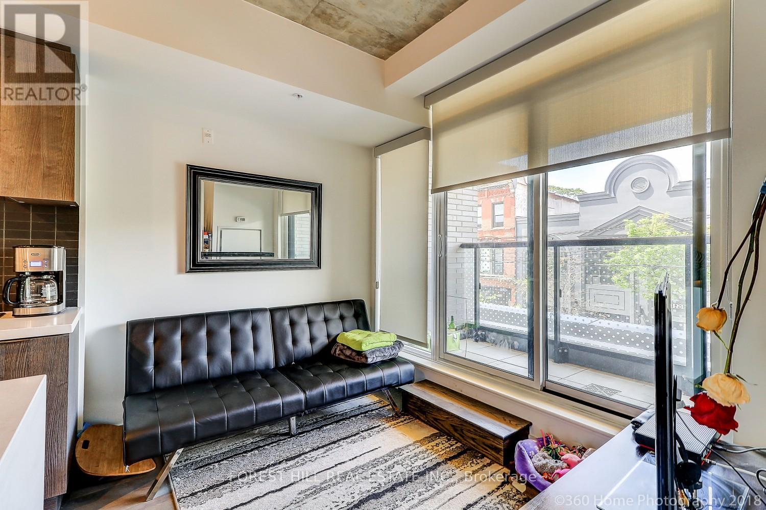 202 - 109 Ossington Avenue, Toronto, Ontario  M6J 0G1 - Photo 8 - C13246776