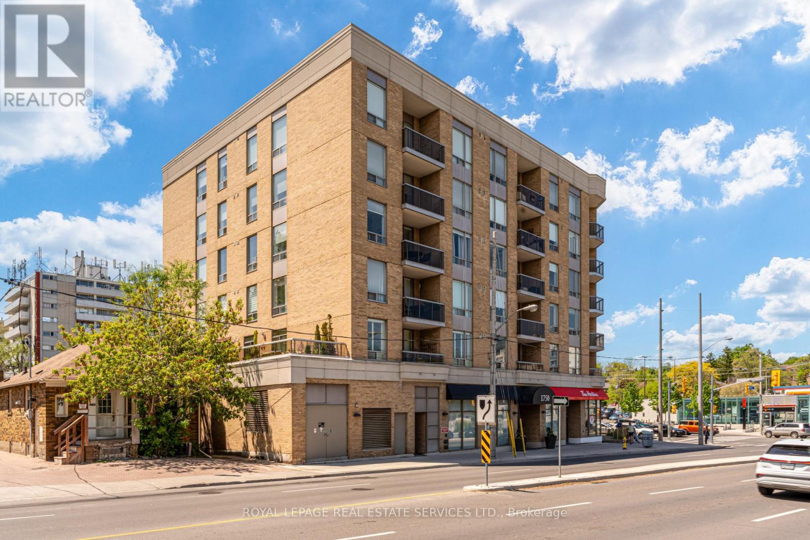 202 - 1750 Bayview Avenue, Toronto, Ontario  M4G 4H6 - Photo 3 - C13246780