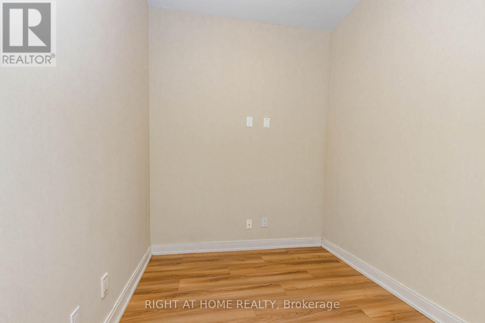 1605 - 88 Broadway Avenue E, Toronto, Ontario  M4P 0A5 - Photo 27 - C13246822