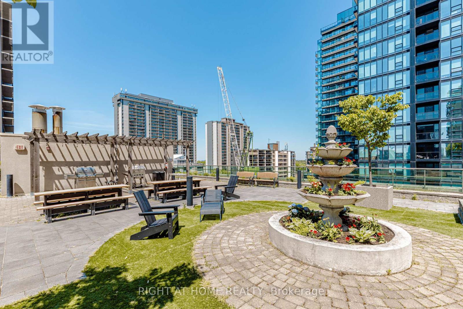 1605 - 88 Broadway Avenue E, Toronto, Ontario  M4P 0A5 - Photo 31 - C13246822