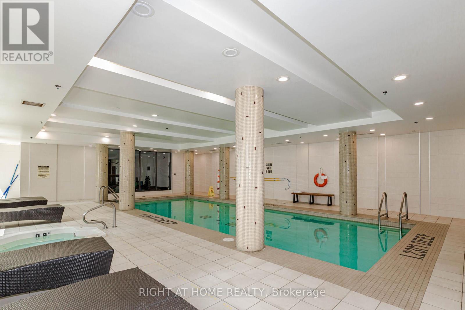 1605 - 88 Broadway Avenue E, Toronto, Ontario  M4P 0A5 - Photo 37 - C13246822