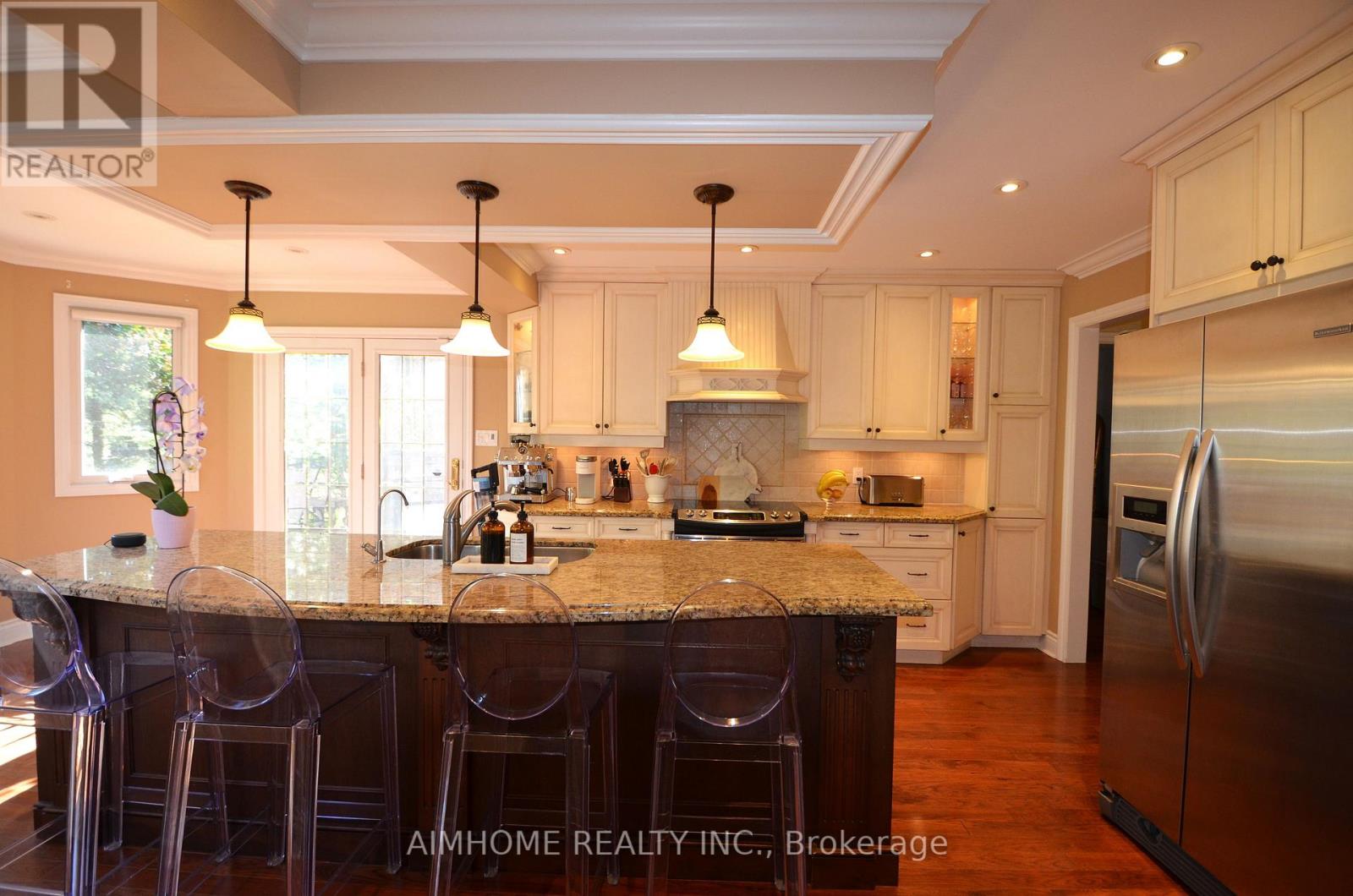 80 Golf Links Drive, Aurora, Ontario  L4G 3V3 - Photo 5 - N13246802