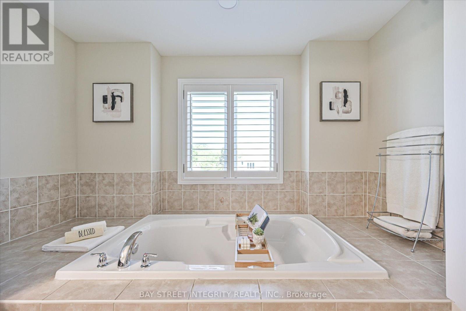 49 Glengordon Crescent, Markham, Ontario  L6C 0K1 - Photo 29 - N13246836