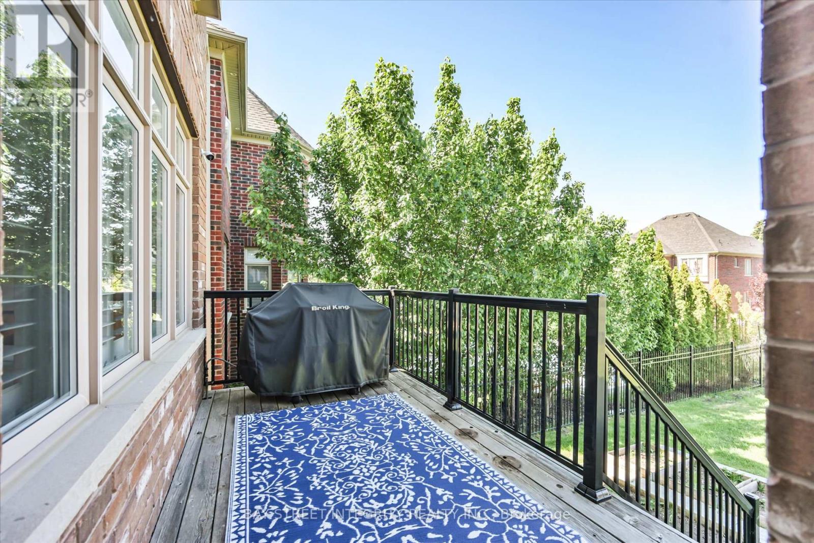 49 Glengordon Crescent, Markham, Ontario  L6C 0K1 - Photo 41 - N13246836