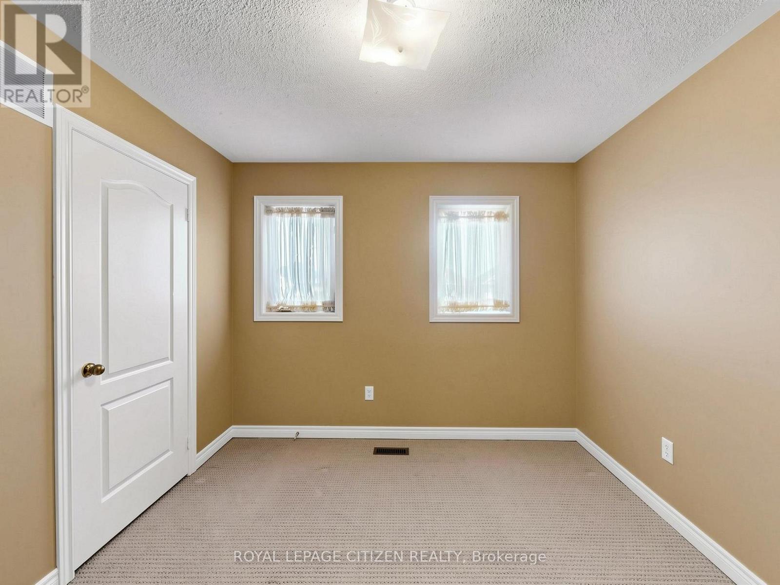 Upper - 23 Planter Crescent, Vaughan, Ontario  L4H 2V5 - Photo 11 - N13246878
