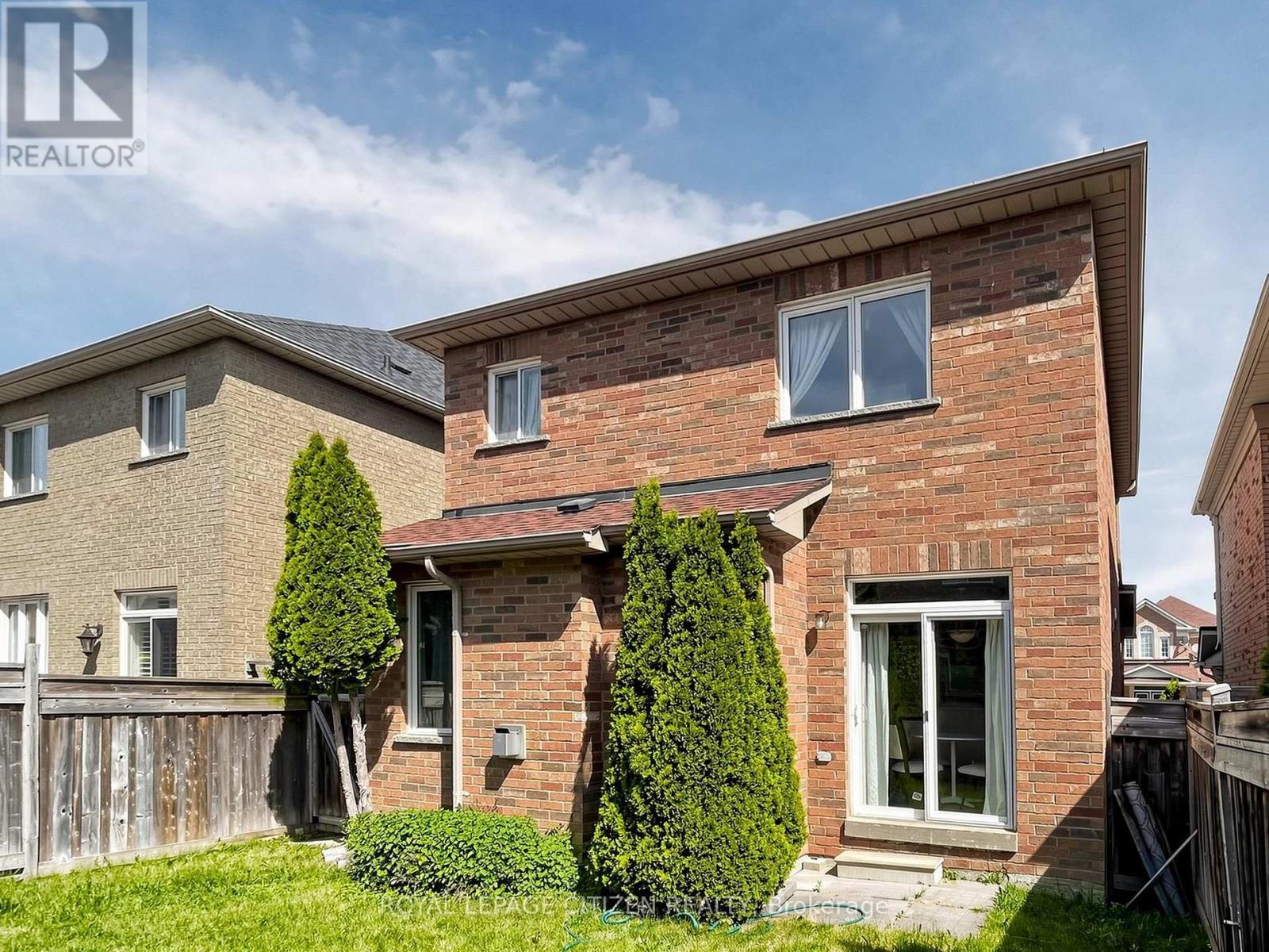 Upper - 23 Planter Crescent, Vaughan, Ontario  L4H 2V5 - Photo 15 - N13246878