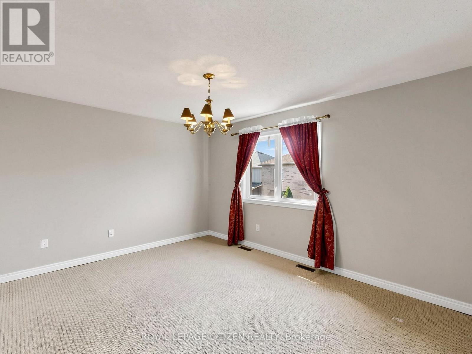 Upper - 23 Planter Crescent, Vaughan, Ontario  L4H 2V5 - Photo 9 - N13246878