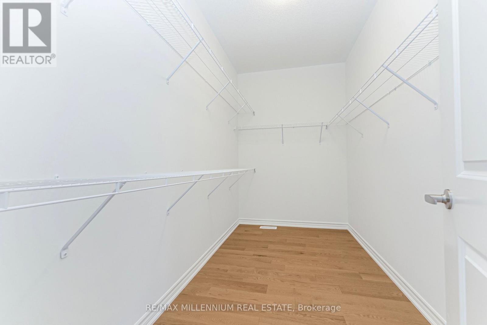 54 Gretzky Avenue, Barrie, Ontario  L9J 1A8 - Photo 24 - S13246720