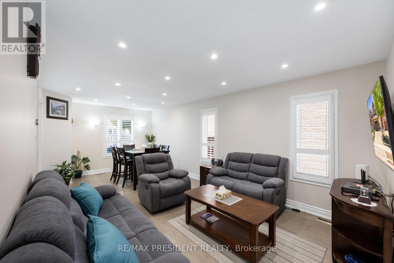 64 Orchid Drive, Brampton, Ontario  L7A 2C8 - Photo 10 - W13246654