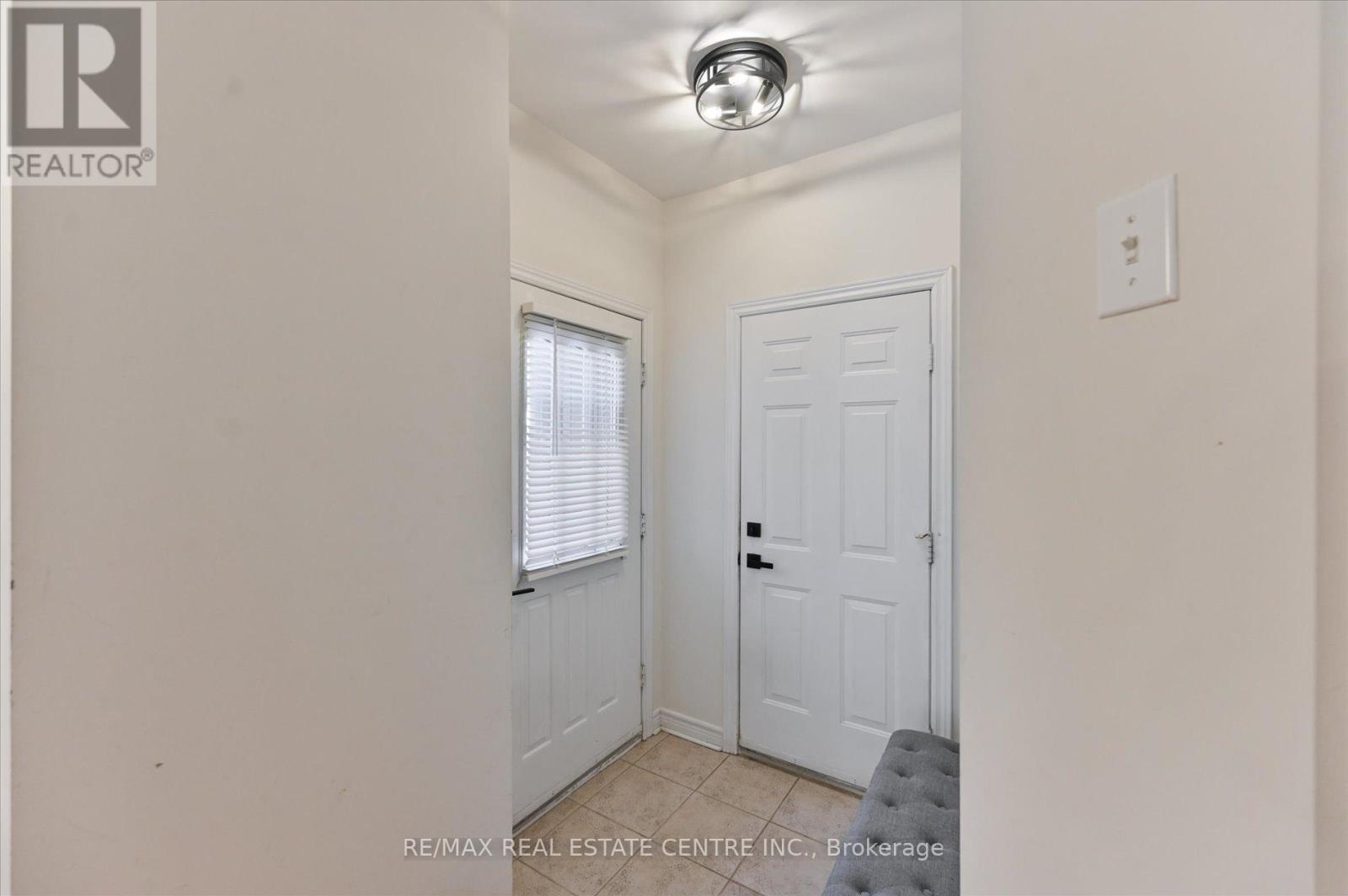 58 - 5662 Glen Erin Drive, Mississauga, Ontario  L5M 6C4 - Photo 6 - W13246850
